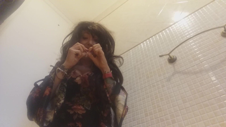 savannahamatoriale: Monia jde do divadla