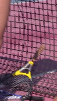 Meci de tenis dublu mixt excitat