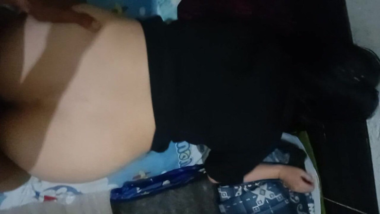 Famly sex: Domaltmalı Angelasian beyaz amcık dar bakire