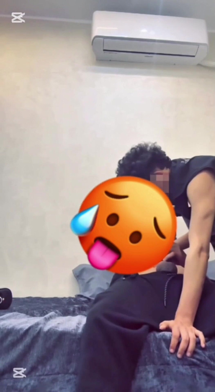 Arab gay sex: Gfuggjhhhjj