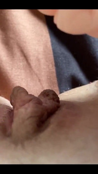 My Pussy Like Rub This Toy