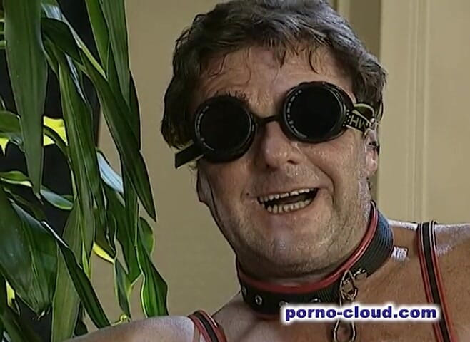 Porno Cloud: MILF přebytek - DVD