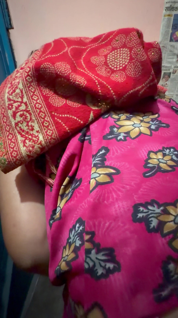 Siyanshi: Chica follada duro en la cocina con su cuñado