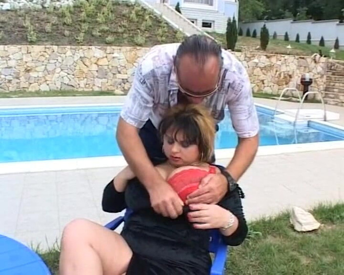 BB Video - Vintage Story: German Amateur Teen Outdoor Big Boobs BBW Blonde