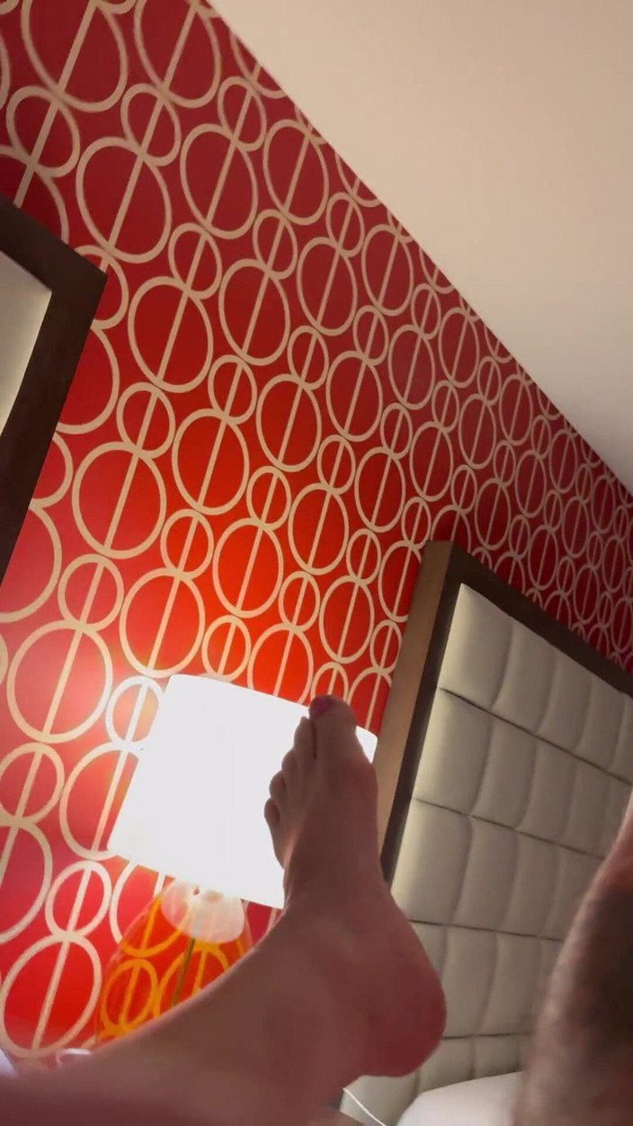 Bonewizzard69: Starsza para grać w hotelu, piesek, gra lustro, spust obciążenia...