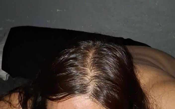 Uncircumcised daddy: 후장을 핥고 나를 따먹는 마누라