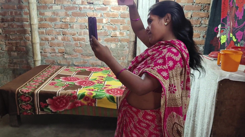 Localpron1: भारतीय देसी गांव की हॉट लड़की का घर में सेक्स
