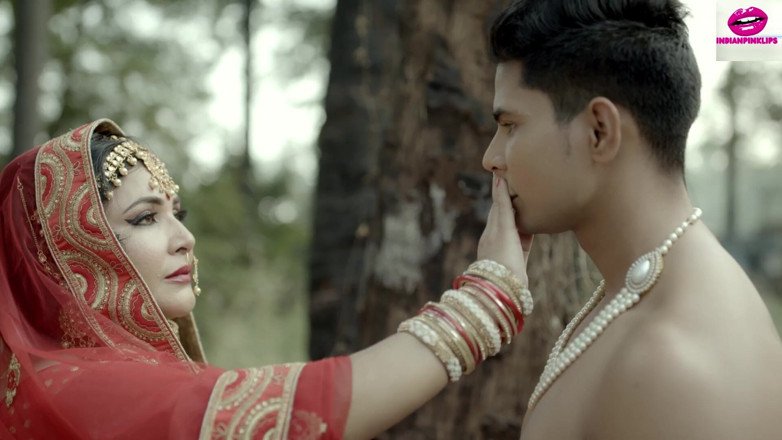 Indianpinklips: Nově vdaná zlobivá Bhabhi ošukaná Devarem