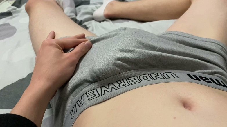 inbod: 18-year-old Twink Came in His Underwear Without Using His Hands