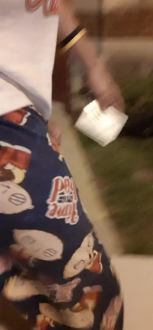 Mclovin str8bois: Lasciare che il mio cazzo si unisci fuori a piedi...