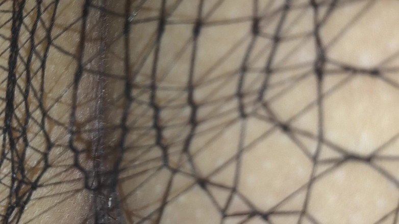 AngyAmazon: Meu touro preto esfregando seu pau contra minha buceta antes...