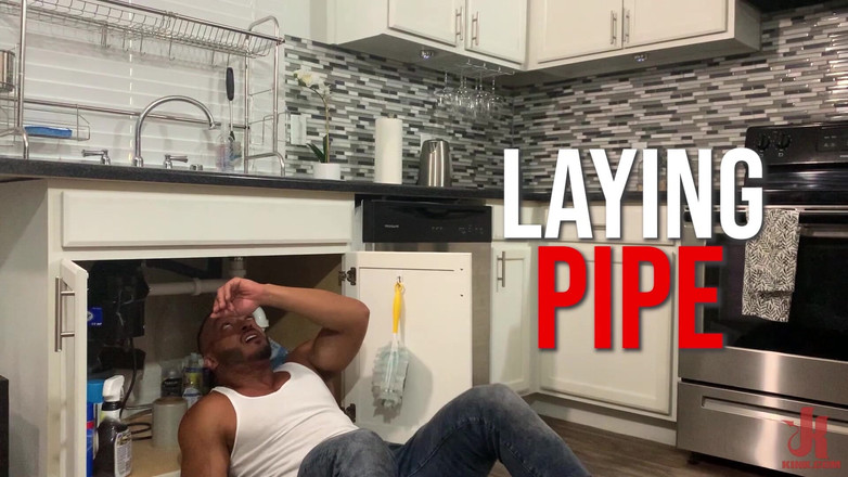 Kinky Bites Gay: Peletakan pipa: tukang ledeng dillon diaz berbaring dengan klien yang...