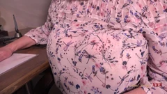 Auntjudysxxx - बड़े स्तनों वाली परिपक्व बॉस Layla Bird आपको नई नौकरी देती है