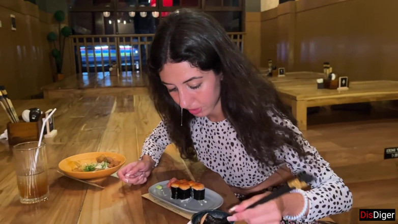 Dis Diger: I Cum on a Girl's Face in Sushi Bar and...