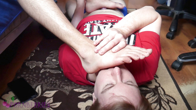 Ethan Alex: Chủ nhân twink làm cho tôi xuất tinh trong khi...