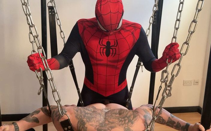 Danny Baldwin: BBC spiderman schlinge ficken
