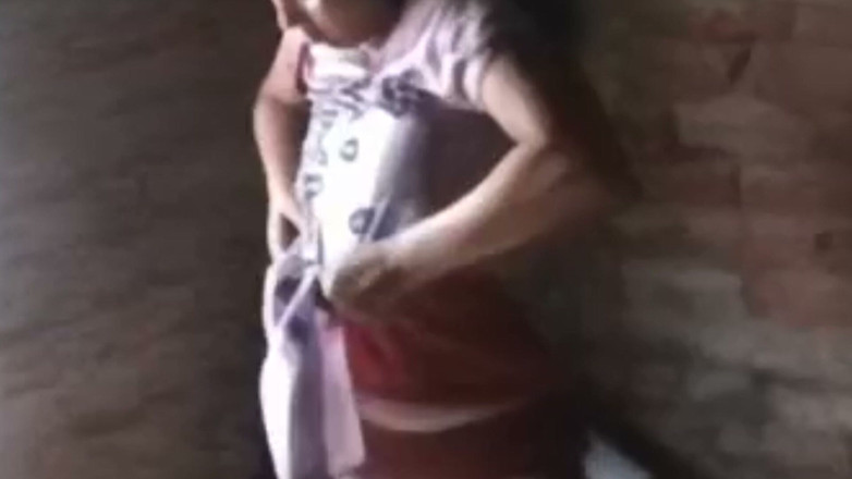 Couple Masti: 印度邻居在房间里做爱