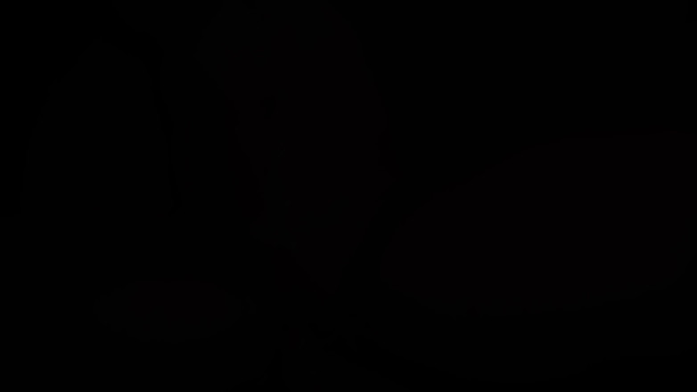 Lily Strong: 筋肉フェチ - 官能的なセックスと厚いフィット熟女との屈曲