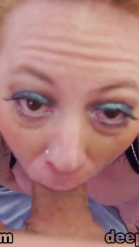 ぽっちゃり熟女Alexa夜POVフェラチオdeepthroat兼飲み込む