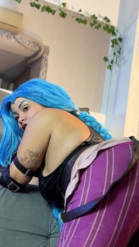 Jinx Cosplay पादना वर्चस्व - मेरी गांड और बदबूदार गैस की पूजा करें