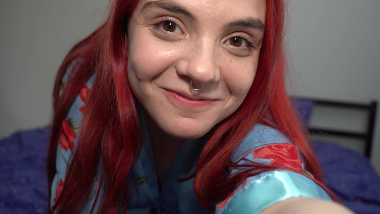 LoveHomePorn: Stunning Redhead Strips and Plays with Herself