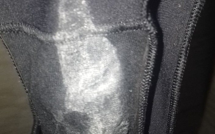 Tim46: Кремові трусики моїх сусідів