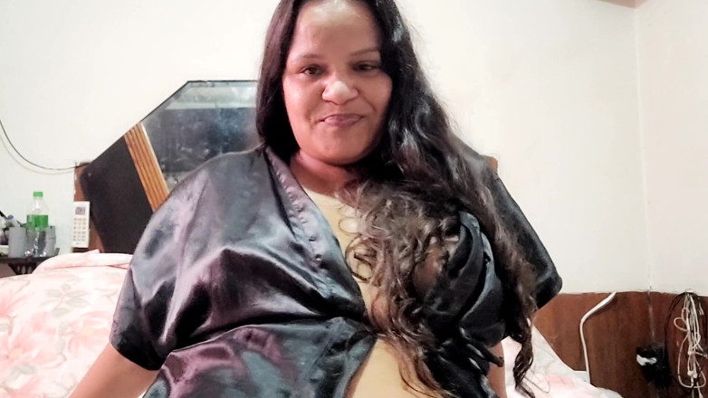 Paty Bumbum: 주니뉴 노르데스티노는 큰 담배를 좋아한다