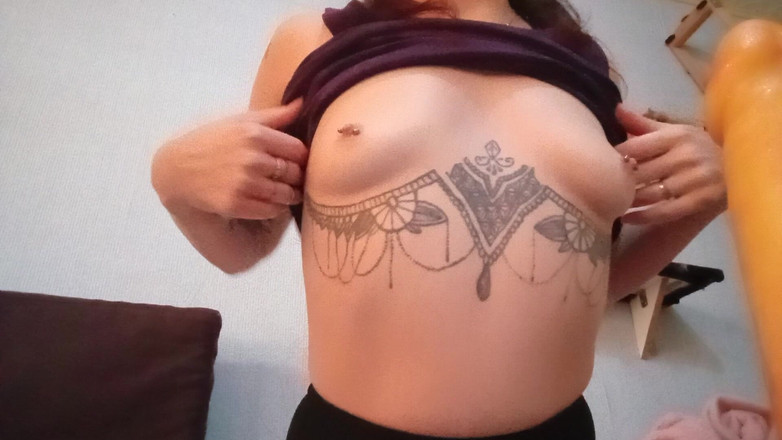 HellENXxOo: Styvmamma visar hur man spelar