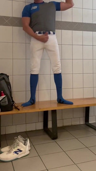 Alpha-spaß in Der Umkleidekabine Mit Jockdad87 Teil 2