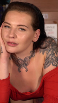 Keeley - VIP'de