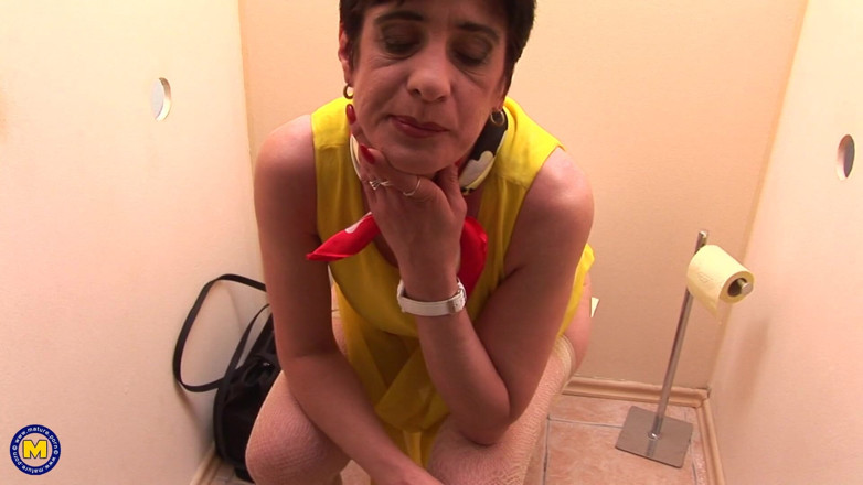 Mature NL: Horny MILF Gloryhole Porn Movie