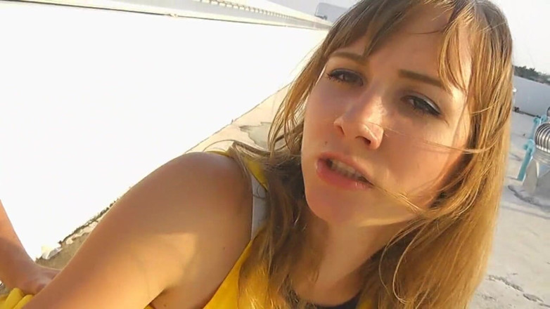 Angel The Dreamgirl: Procházka po řetězu