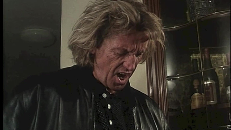 Inhonorof porn: Angelica bella和super ramba被大鸡巴插菊花和毛茸茸的阴户