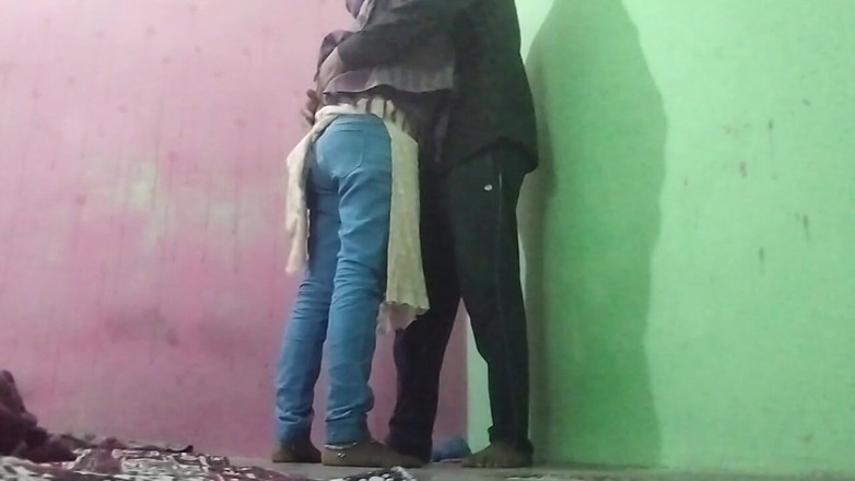 Busty mom: Desi vesnice