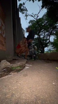 Trans sex na ulici s nezbednou ženatou