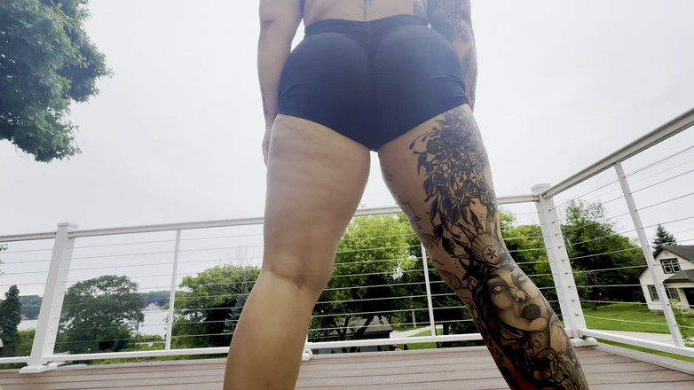 Chandler Knight: 我深蹲了多少次？