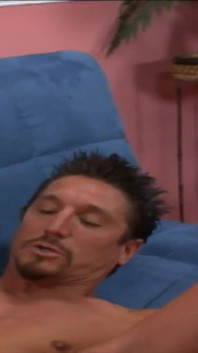 Savannah Gold podvádějící děvka se sexy tetováním a platinová blondýnka miluje být ošukaná velkým ptákem