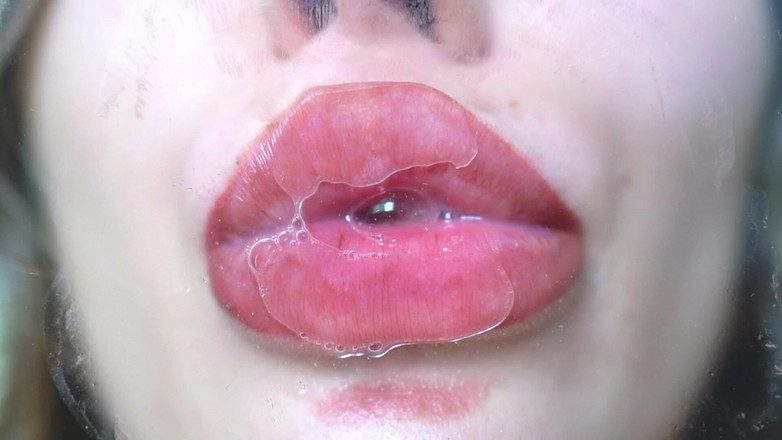 Rarible Diamond: Choco Lips Mark 2