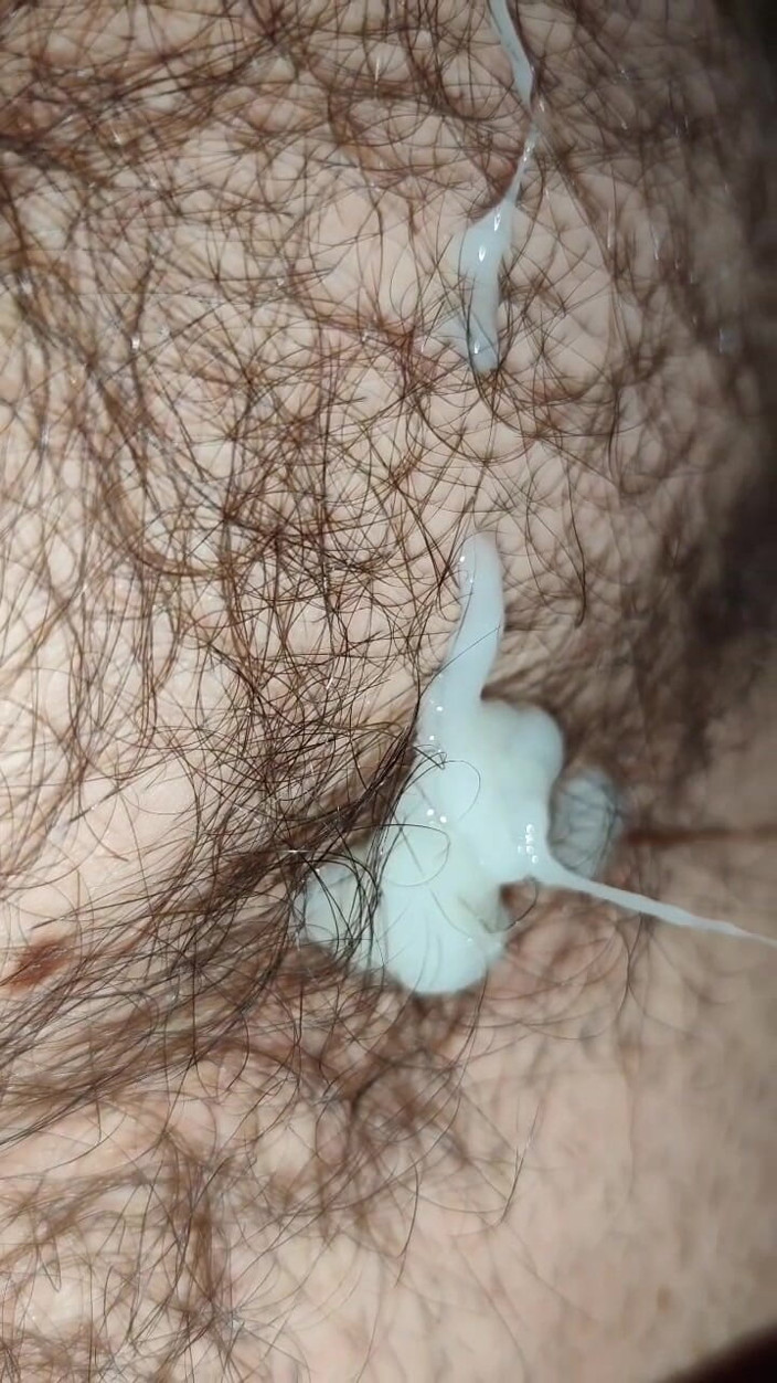 Wild Life PA: Minha esposa está fodendo minha bunda com um pepino enorme