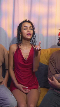 Praat met het swingerkoppel Abby Carter en Max Ryder