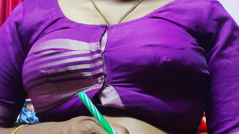 Desi Mohini: Горячая массажная сессия милфы с большой задницей