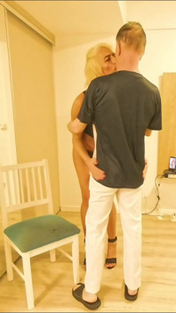 Gigi e Dave, un anniversario porno di un anno - storia d'amore tra trans e cis man - POV Camera 4