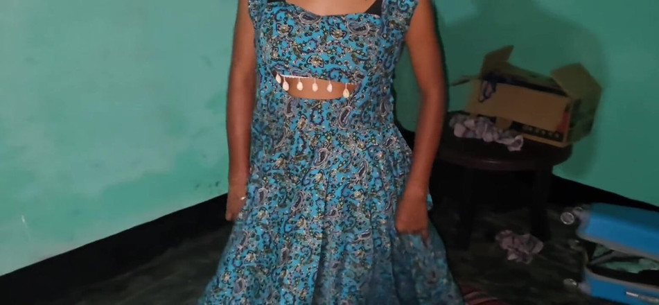 SafeRosebush8: Hintli kız arkadaşım