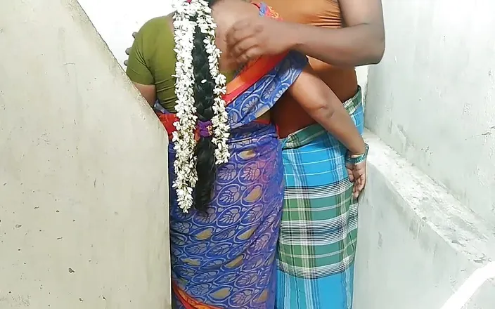 Priyanka314: desi aunty long hair sex with servant boy
