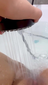 Orgasmus aus der dusche