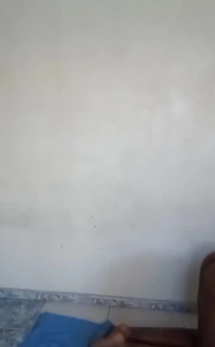 क्या आप मुझे बेबी छूना चाहते हैं?