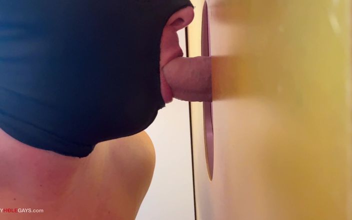 GLORYHOLEGAYS: Swiss Gloryhole - Er Will Das Ich Schlucke