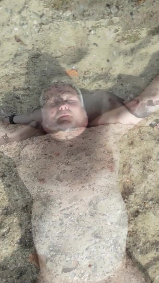 Bound on the Beach (Volador XS) Bound on the Beach (Volador XS)