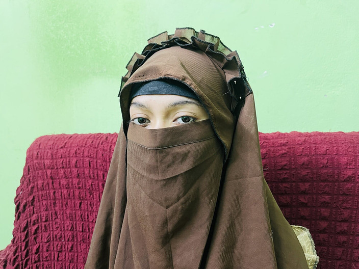 Kaleonjoybd: Moje žhavá a sexy sousedka Bhabhi Blázní pro tvrdé šukání