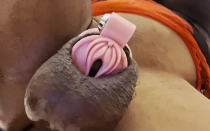 Ms300 Sarazia Exotic: Ms300 Sarazia Exotic - Leaky Slut Part 2